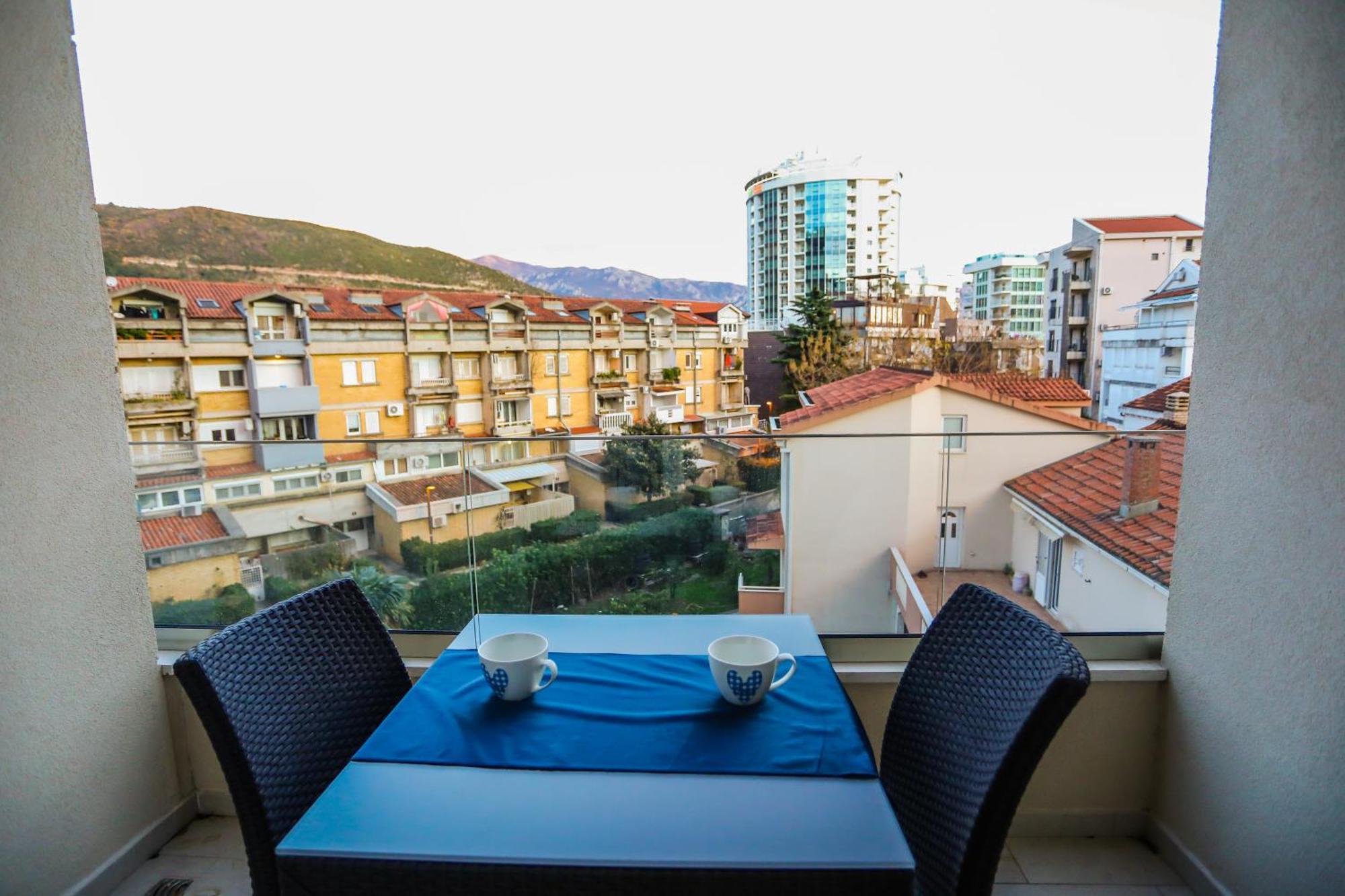 Montesun Boka Apartments Budva Habitación foto